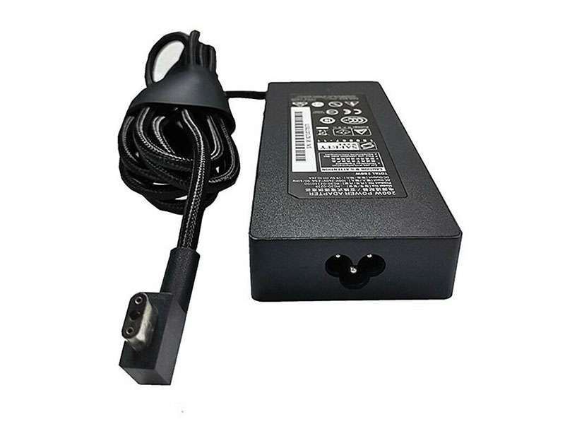 RC30-0238 Laptop Adapter